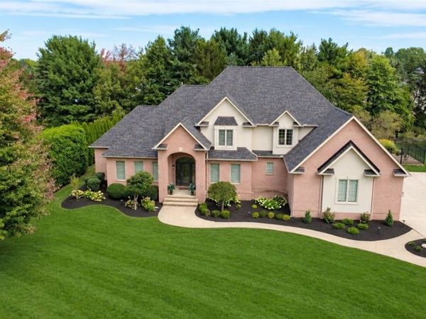 8905 South Street, Warren, OH 44484