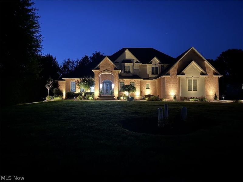 8905 South Street, Warren, OH 44484 Photo 2