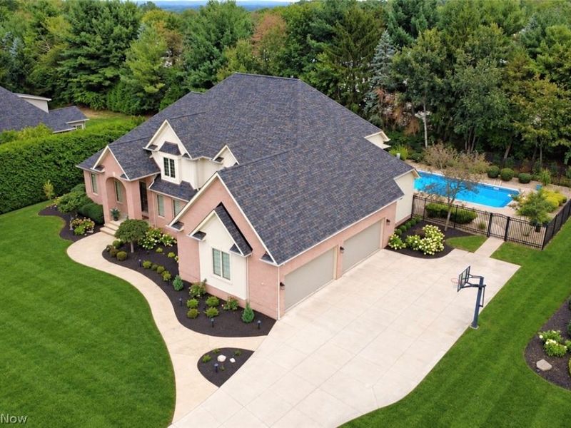 8905 South Street, Warren, OH 44484 Photo 3