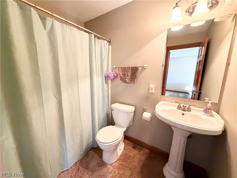 8905 South Street, Warren, OH 44484 Photo 30
