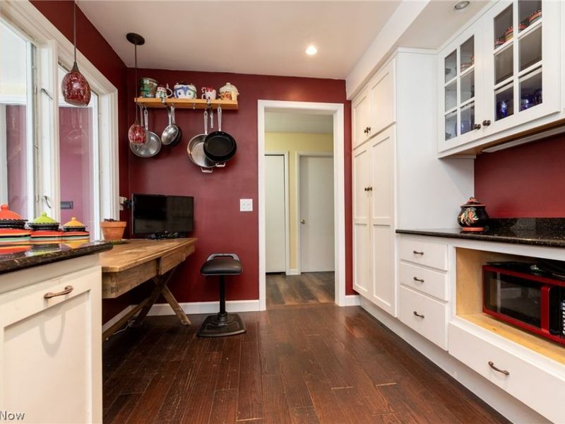 24911 S Woodland Road, Beachwood, OH 44122 Photo 12