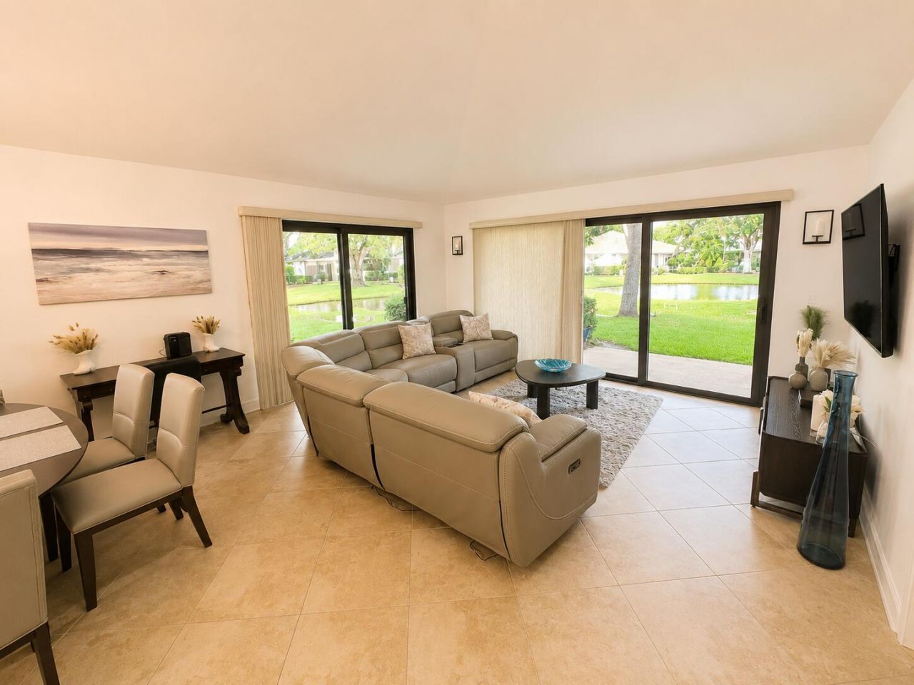 908 Club Drive, Palm Beach Gardens, FL 33418 Photo