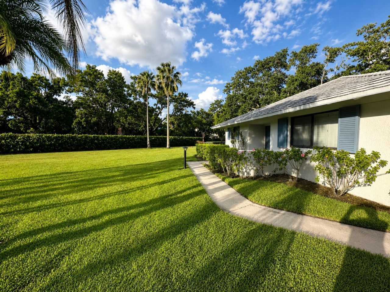 908 Club Drive, Palm Beach Gardens, FL 33418 Photo