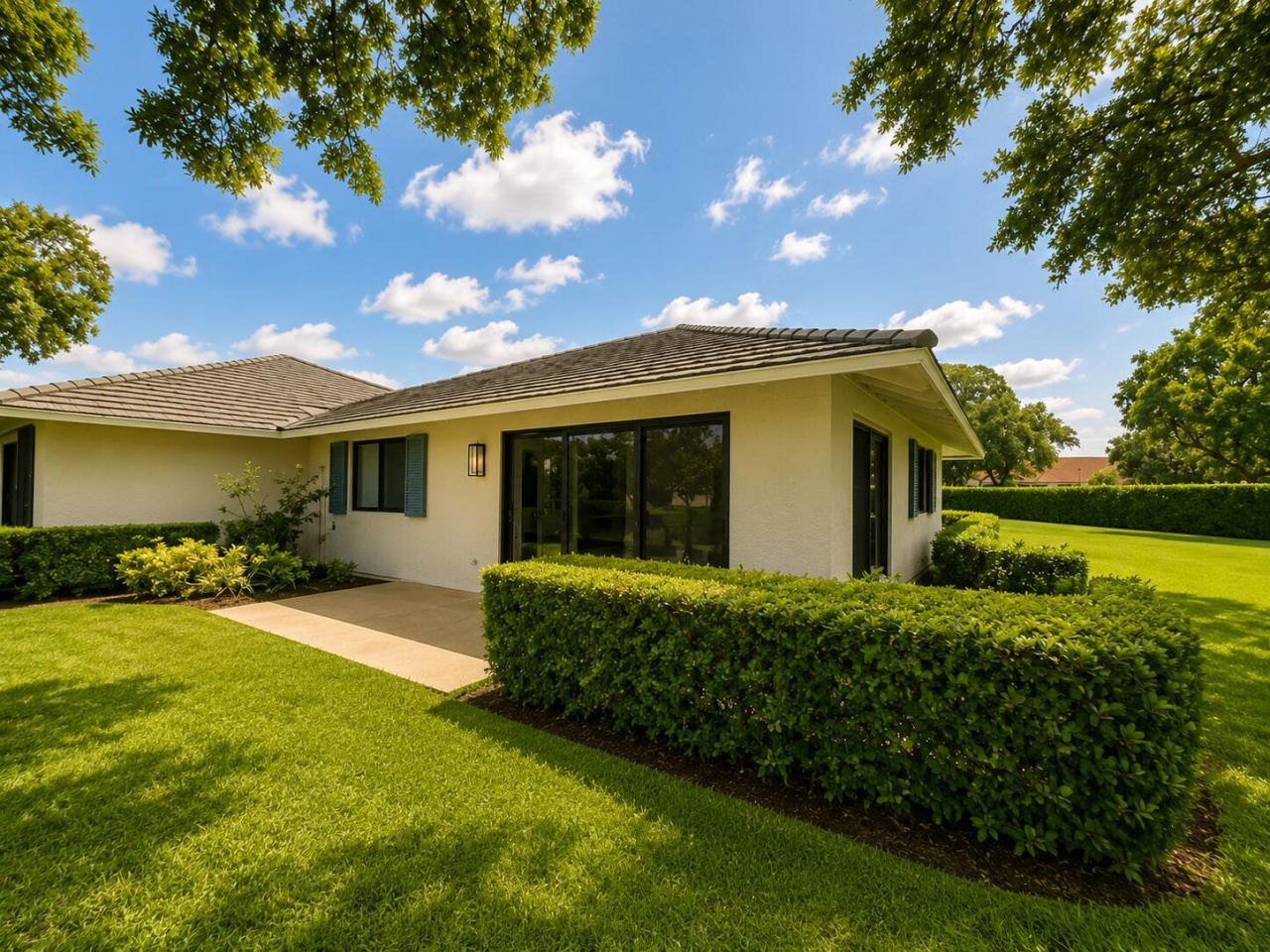 908 Club Drive, Palm Beach Gardens, FL 33418 Photo