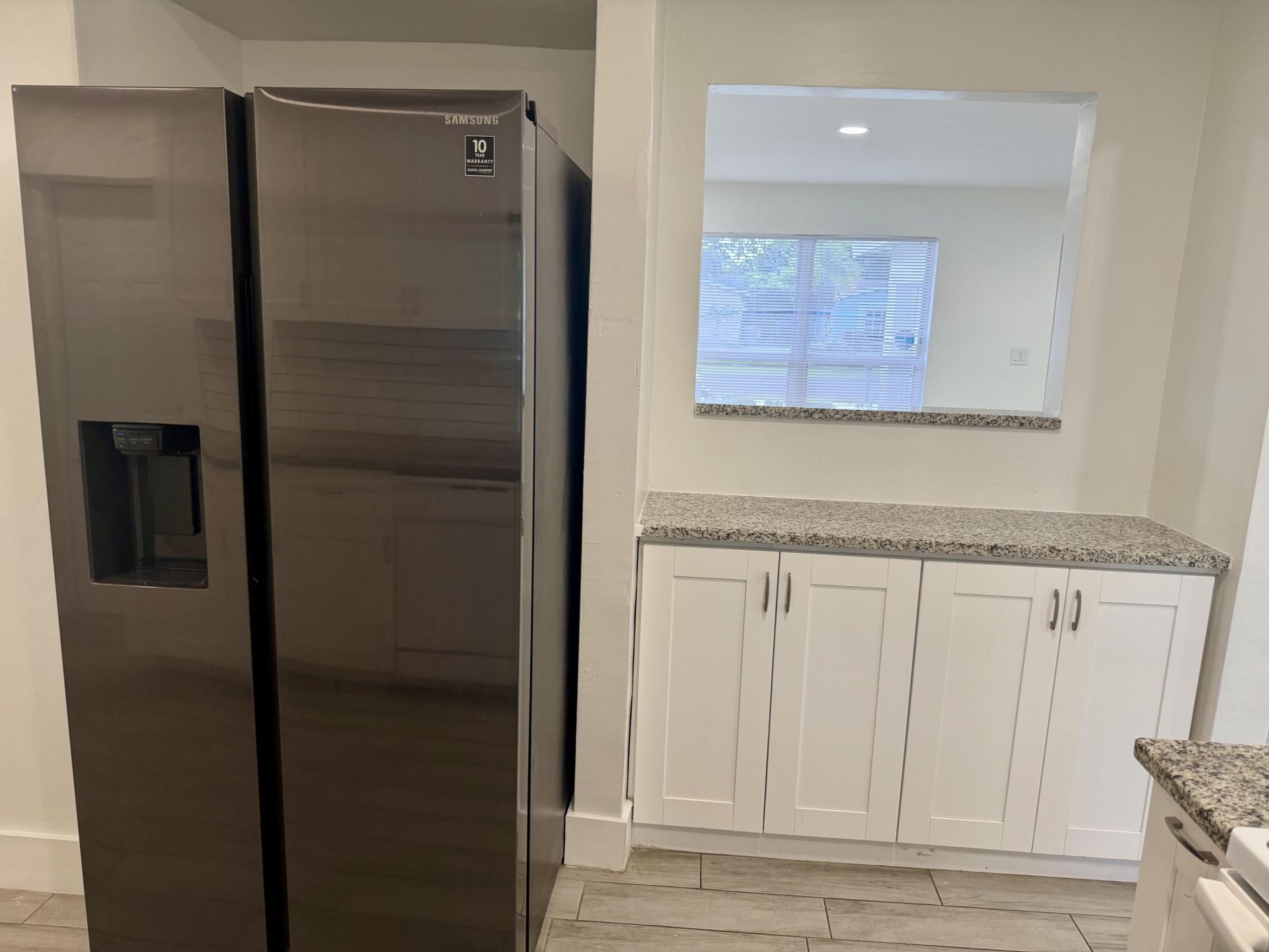 8361 NW 27th Place, Sunrise, FL 33322 Photo