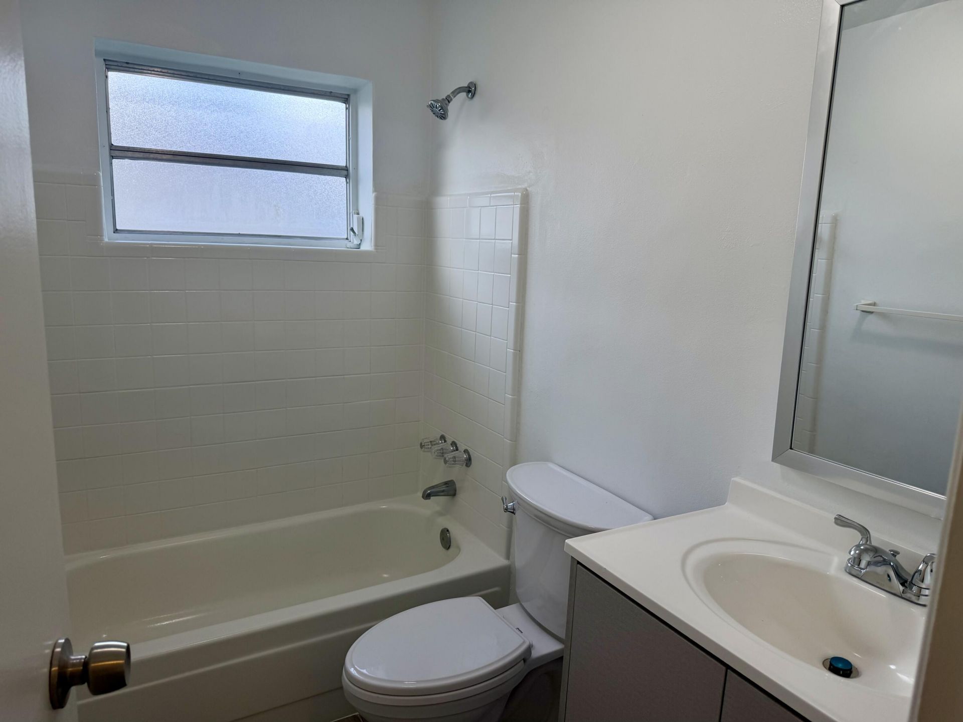 8361 NW 27th Place, Sunrise, FL 33322 Photo