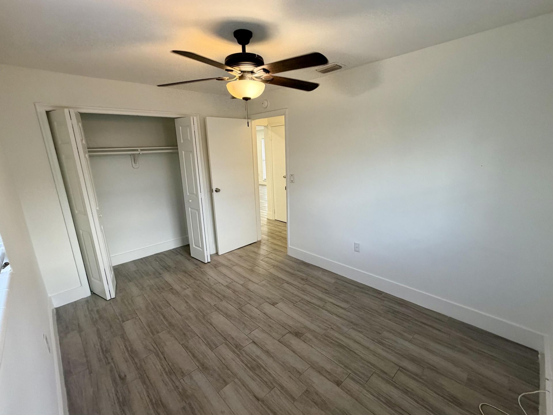 8361 NW 27th Place, Sunrise, FL 33322 Photo
