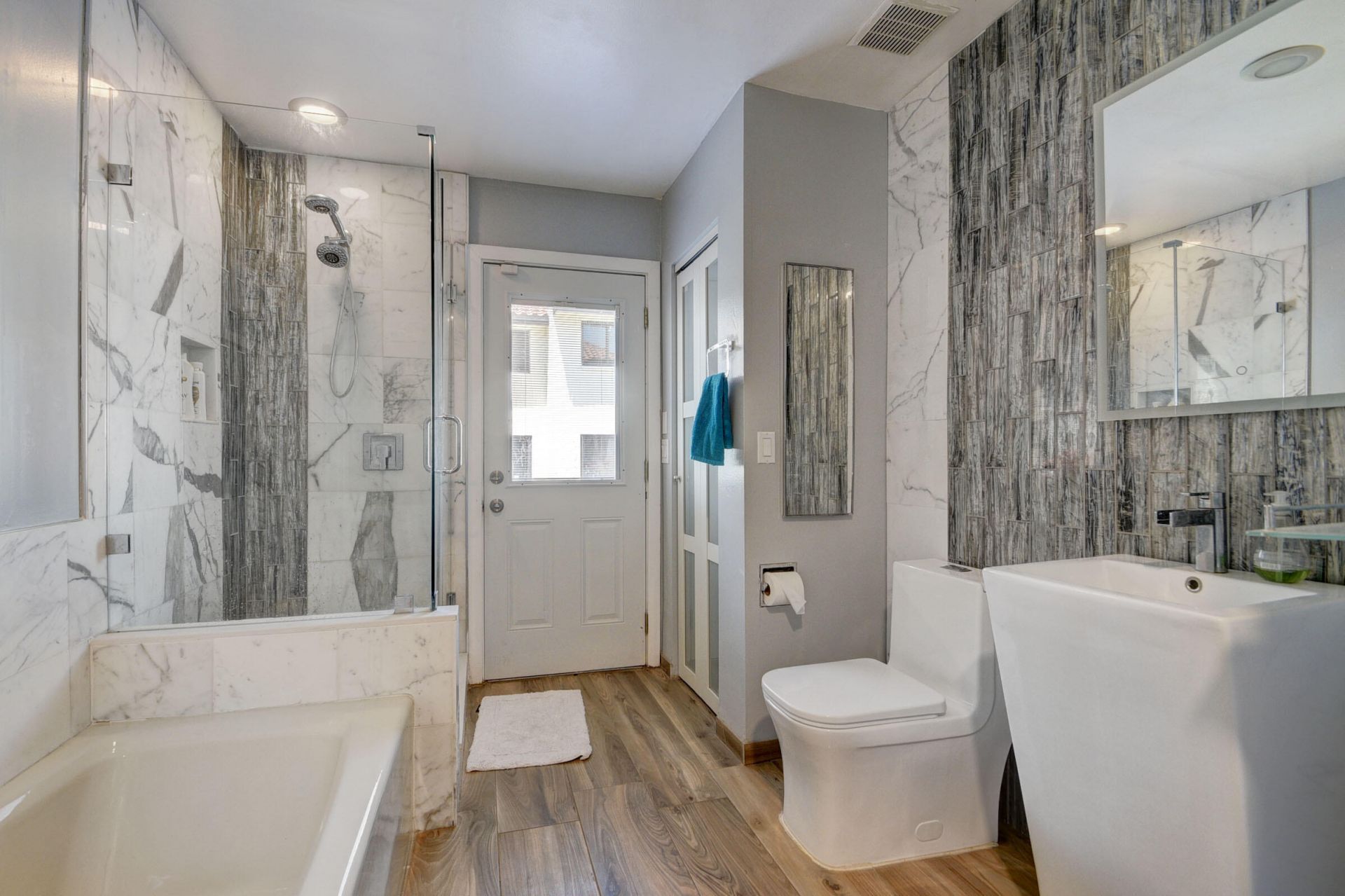 5450 Old Ocean Boulevard, Unit 2, Ocean Ridge, FL 33435 Photo
