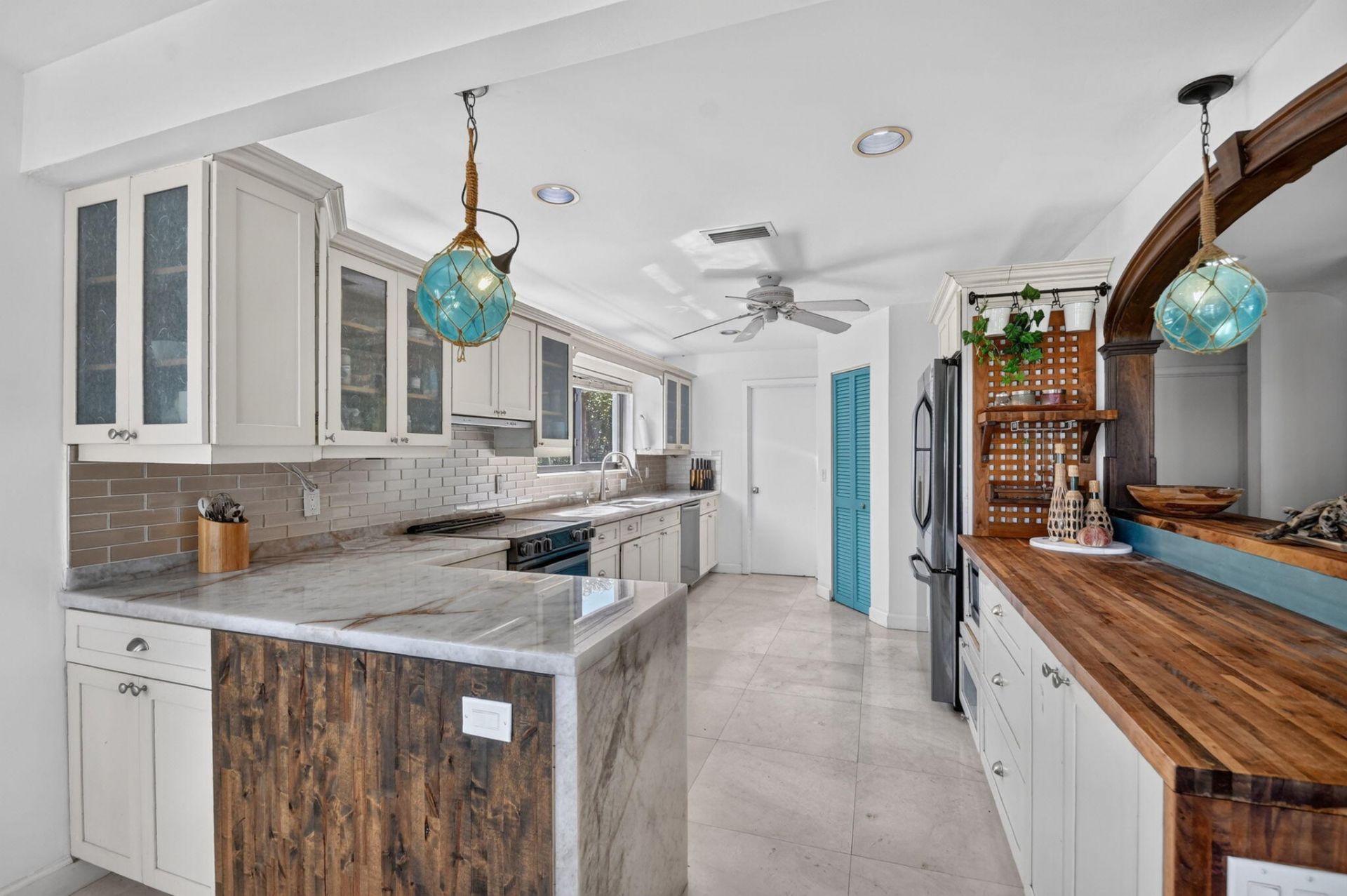 5450 Old Ocean Boulevard, Unit 2, Ocean Ridge, FL 33435 Photo