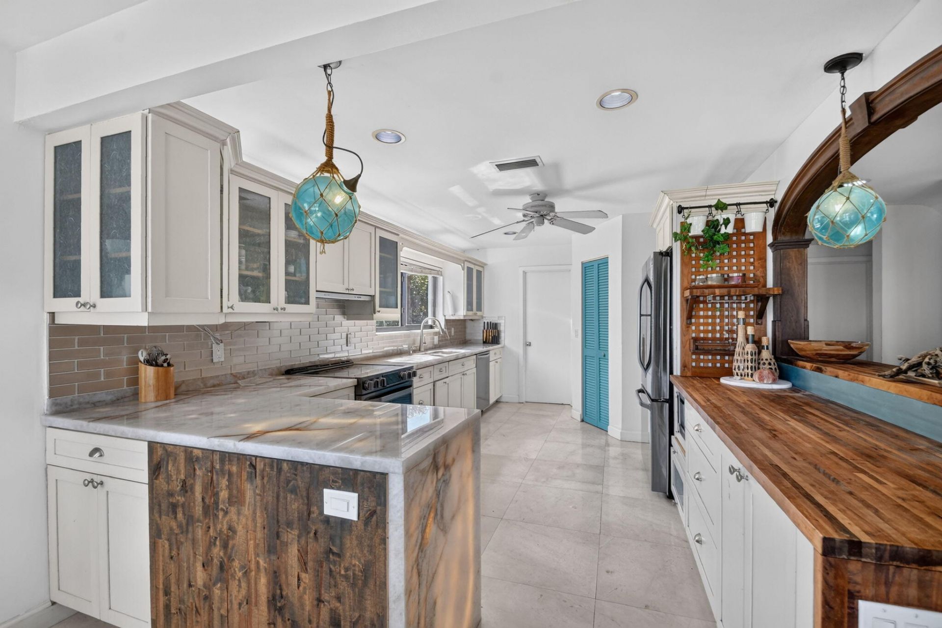 5450 Old Ocean Boulevard, Unit 2, Ocean Ridge, FL 33435 Photo