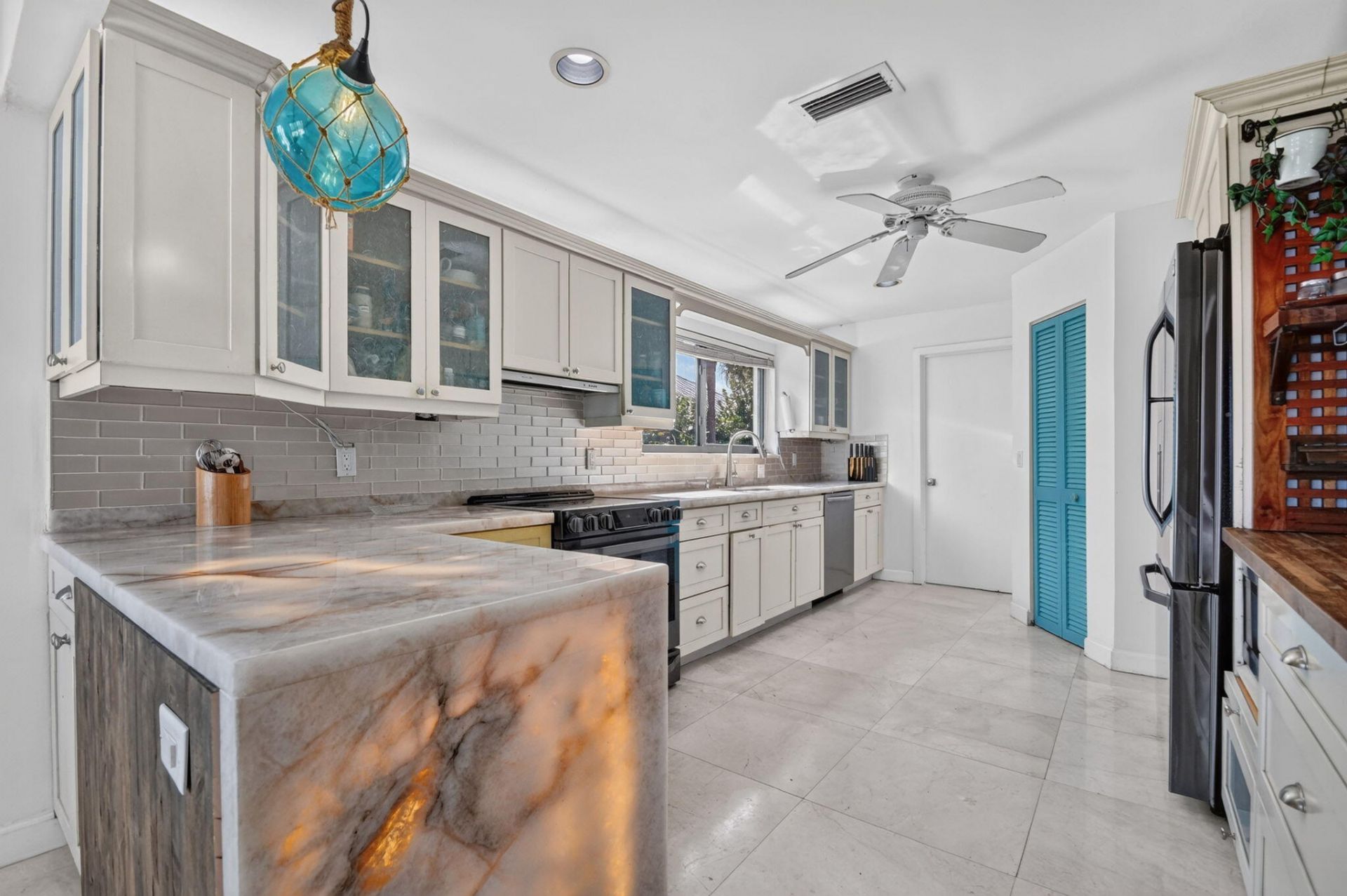 5450 Old Ocean Boulevard, Unit 2, Ocean Ridge, FL 33435 Photo
