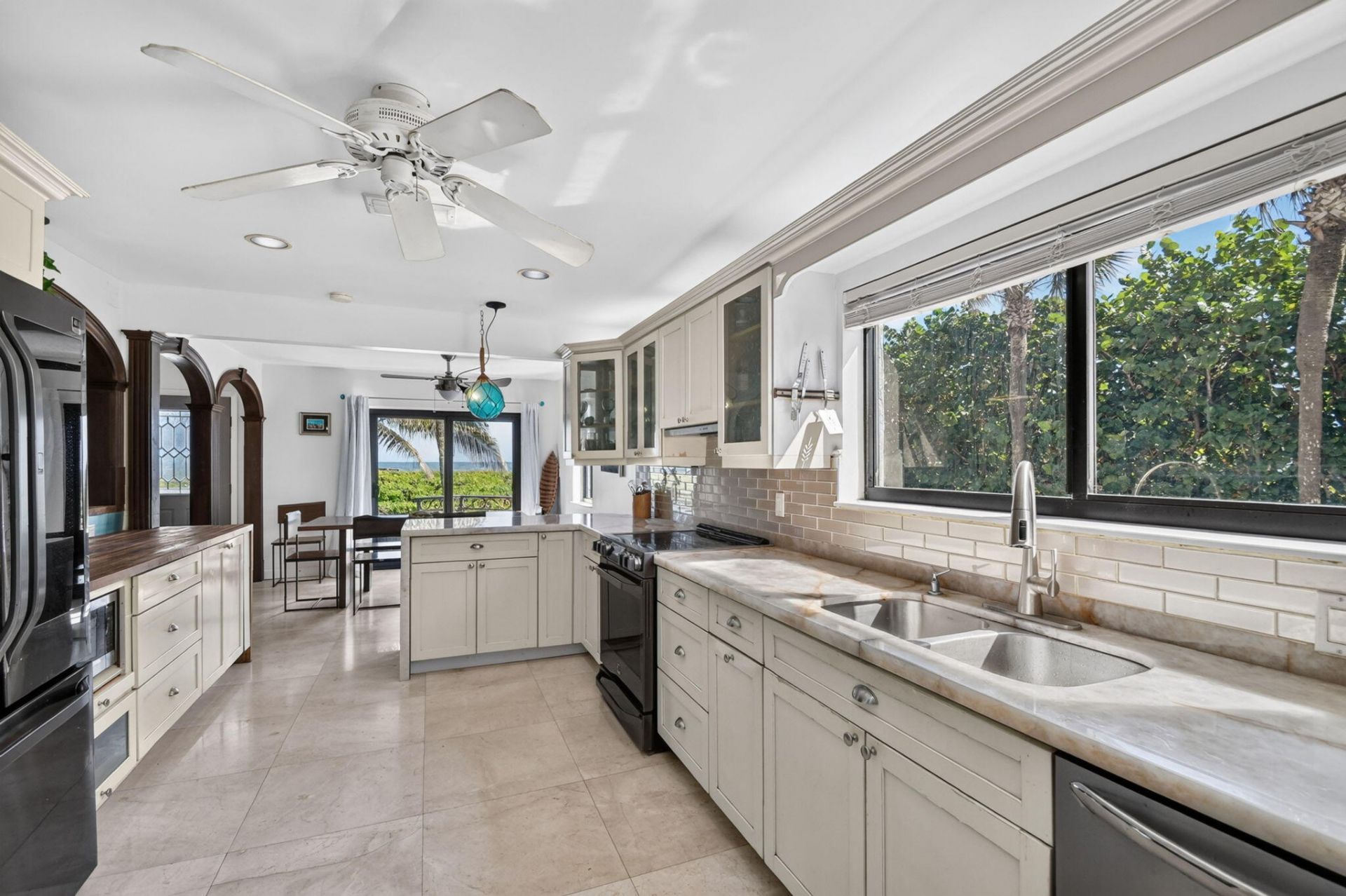 5450 Old Ocean Boulevard, Unit 2, Ocean Ridge, FL 33435 Photo