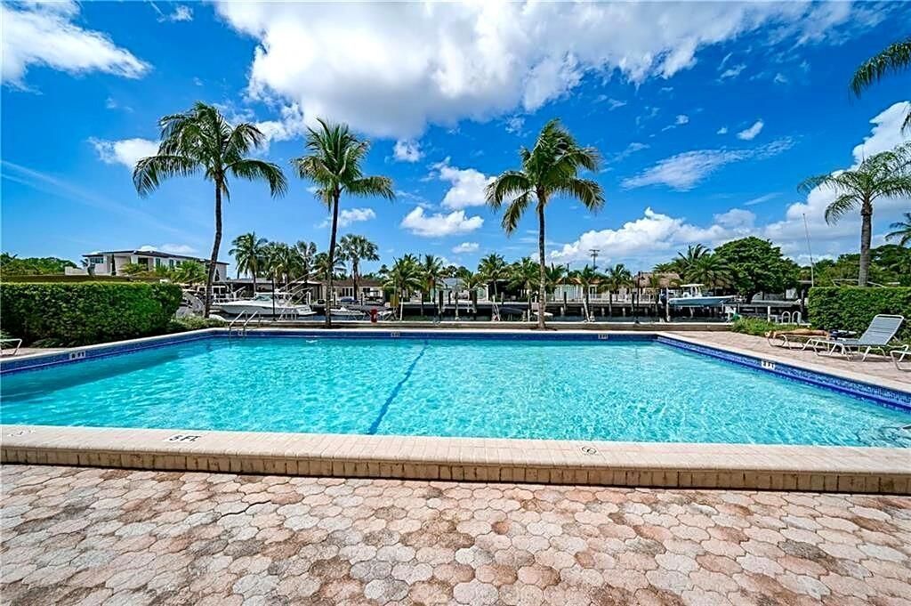 2350 NE 135th Street, Unit 1212, North Miami, FL 33181 Photo