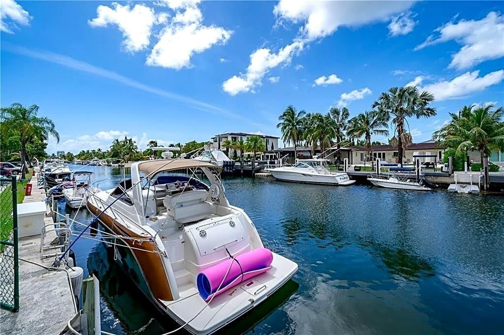 2350 NE 135th Street, Unit 1212, North Miami, FL 33181 Photo
