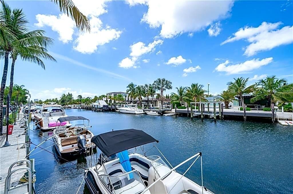 2350 NE 135th Street, Unit 1212, North Miami, FL 33181 Photo