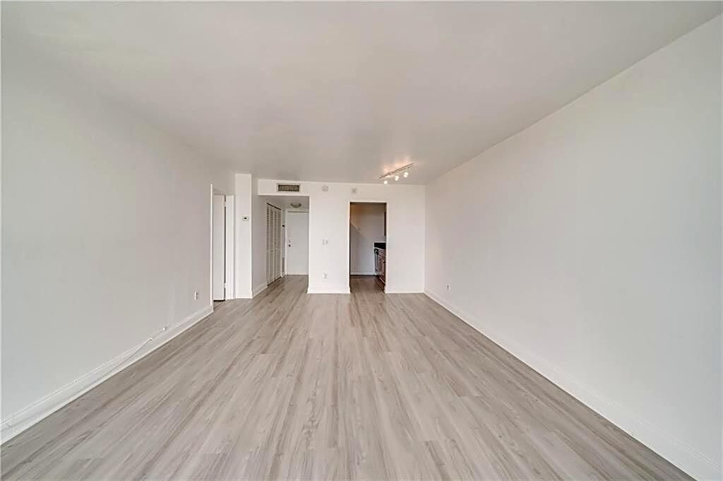 2350 NE 135th Street, Unit 1212, North Miami, FL 33181 Photo