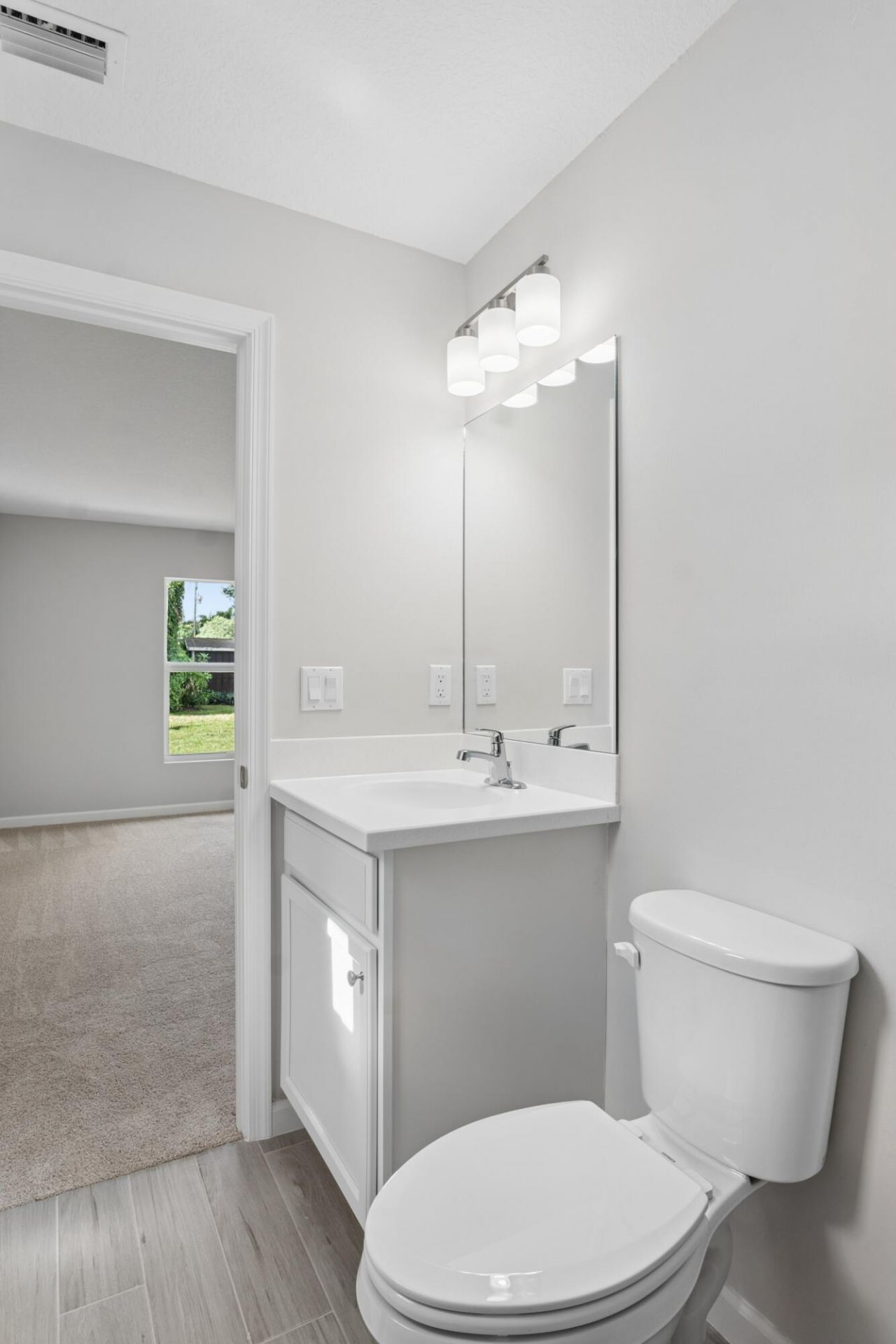 5644 SE 45th Avenue, Stuart, FL 34997 Photo