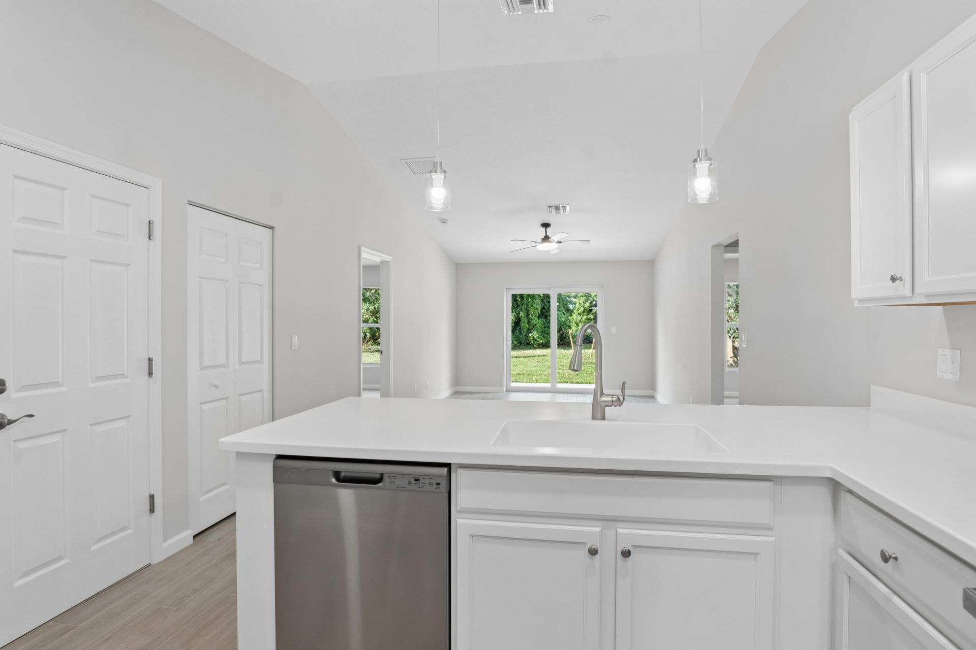 5644 SE 45th Avenue, Stuart, FL 34997 Photo