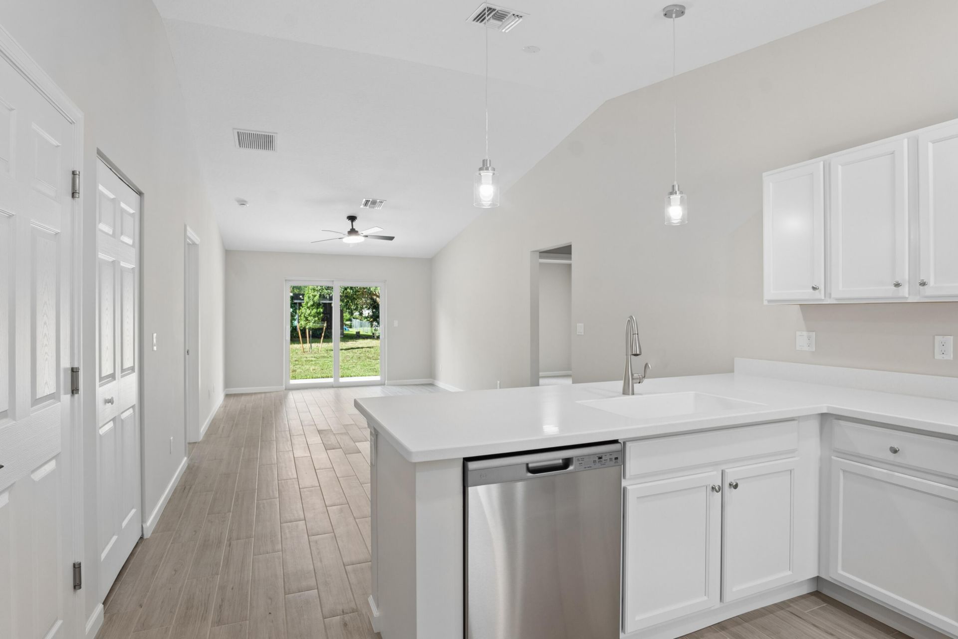 5644 SE 45th Avenue, Stuart, FL 34997 Photo
