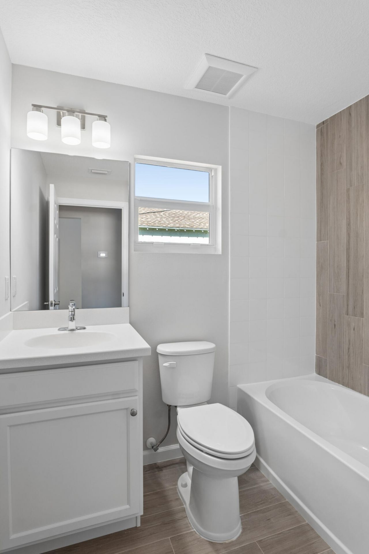 5644 SE 45th Avenue, Stuart, FL 34997 Photo