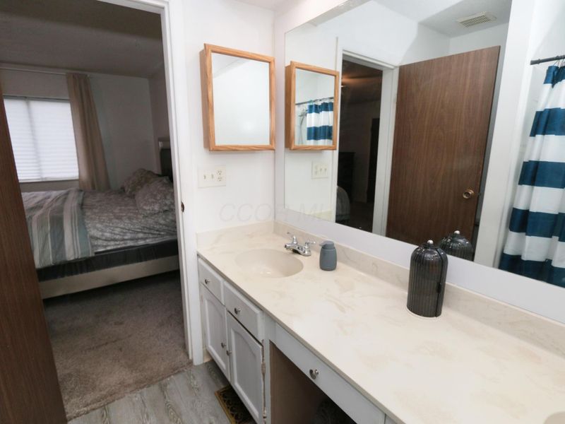 1373 S Waggoner Road, Unit 6-6, Reynoldsburg, OH 43068 Photo 39