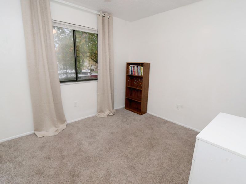 1373 S Waggoner Road, Unit 6-6, Reynoldsburg, OH 43068 Photo 41