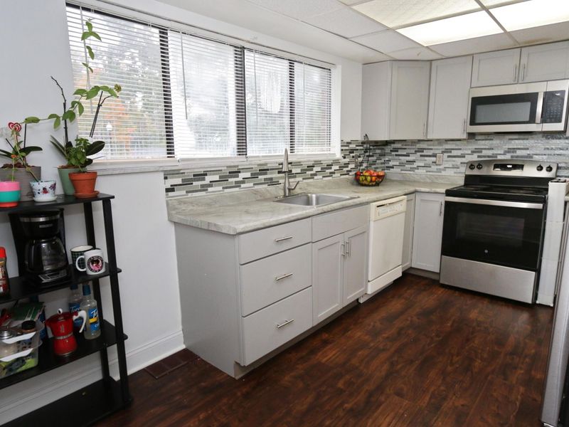 1373 S Waggoner Road, Unit 6-6, Reynoldsburg, OH 43068 Photo 7