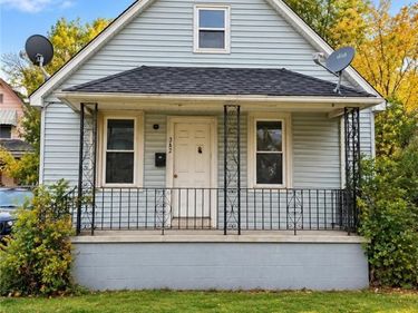 342 19th Street , Niagara Falls, NY 14303