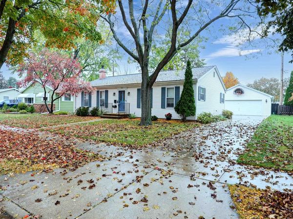 930 W LINDBERGH STREET, Appleton, WI 54914
