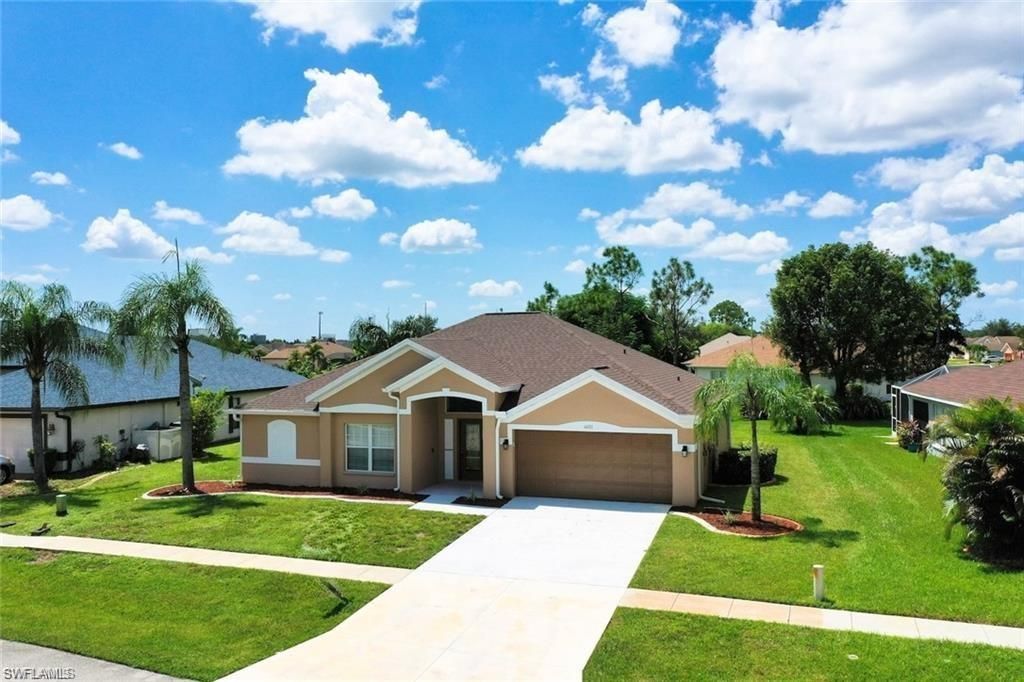 4601 Varsity Cir , Lehigh Acres, FL 33971 Photo