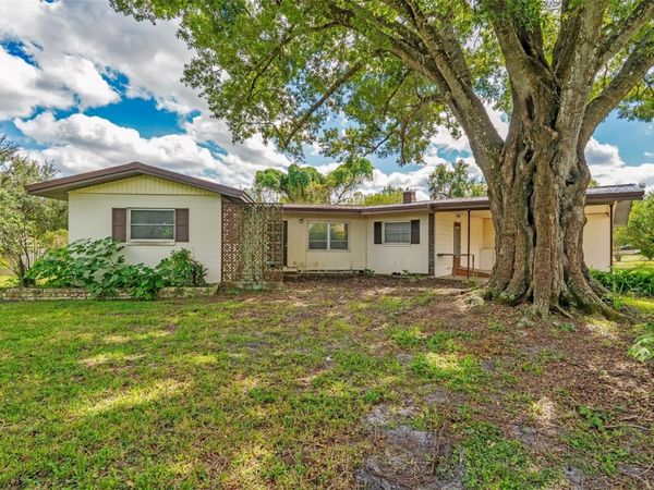 4800 BEACH BOULEVARD , ORLANDO, FL 32803