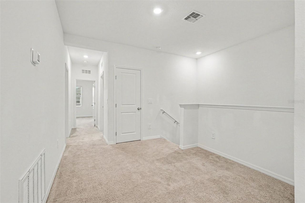 3332 Lapis Lake Drive, Zephyrhills, FL 33541 Photo