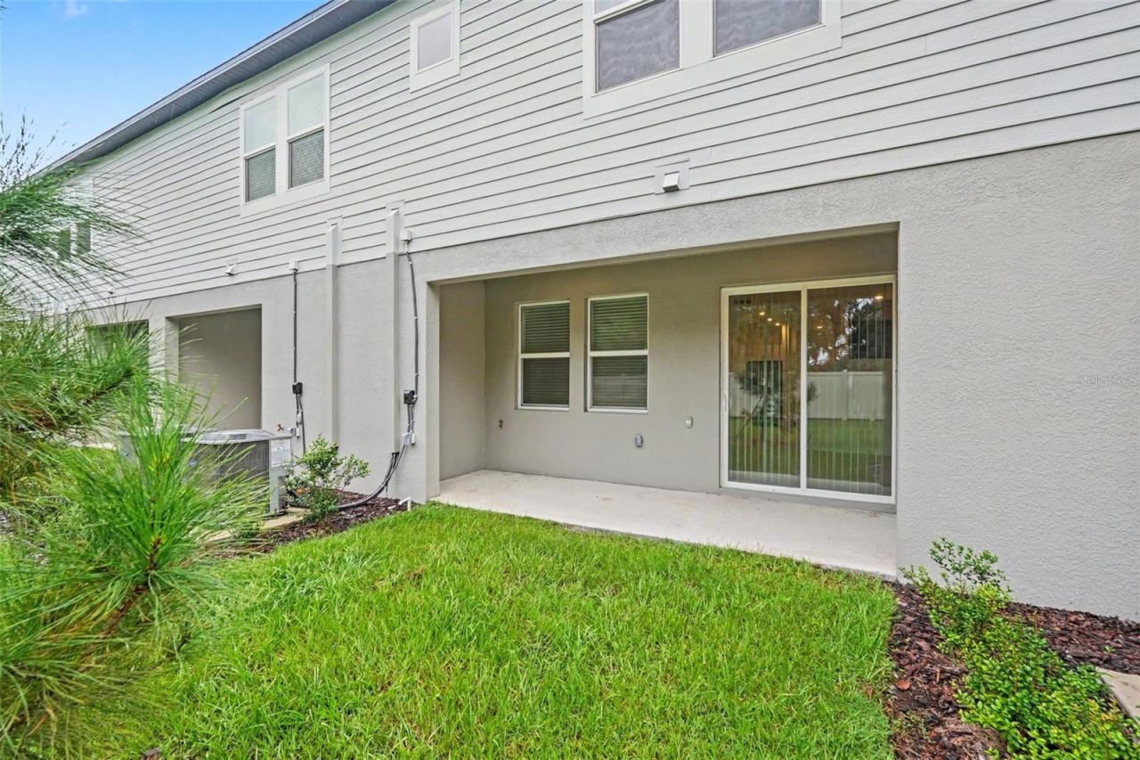 3332 Lapis Lake Drive, Zephyrhills, FL 33541 Photo