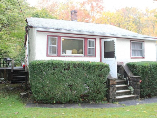 2 Carpenter Place , Yorktown Heights, NY 10598