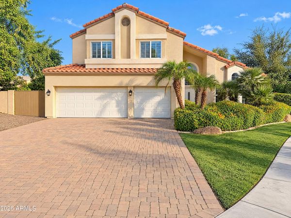 7032 W PIUTE Avenue, Glendale, AZ 85308