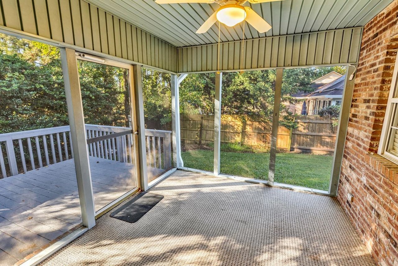 1558 Platt Dr. Photo 29