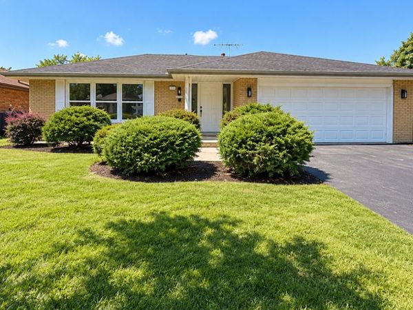 17140 University Avenue , South Holland, IL 60473