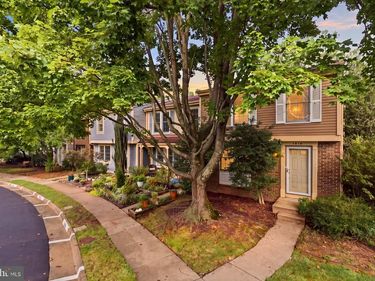 1610 BARNSTEAD DRIVE , RESTON, VA 20194