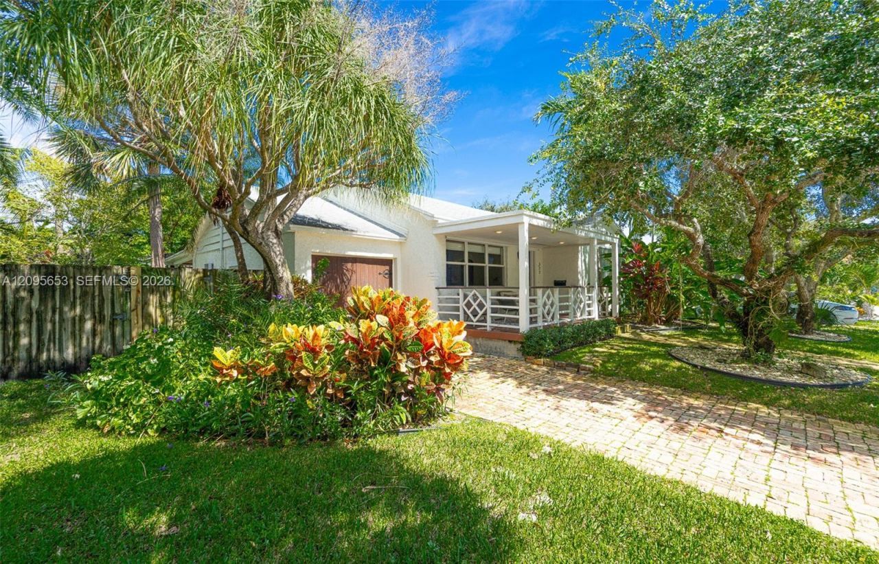 322 Princeton Dr , Lake Worth, FL 33460 Photo