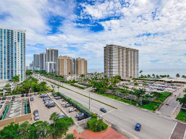 1985 S Ocean Dr , Unit 8M, Hallandale Beach, FL 33009
