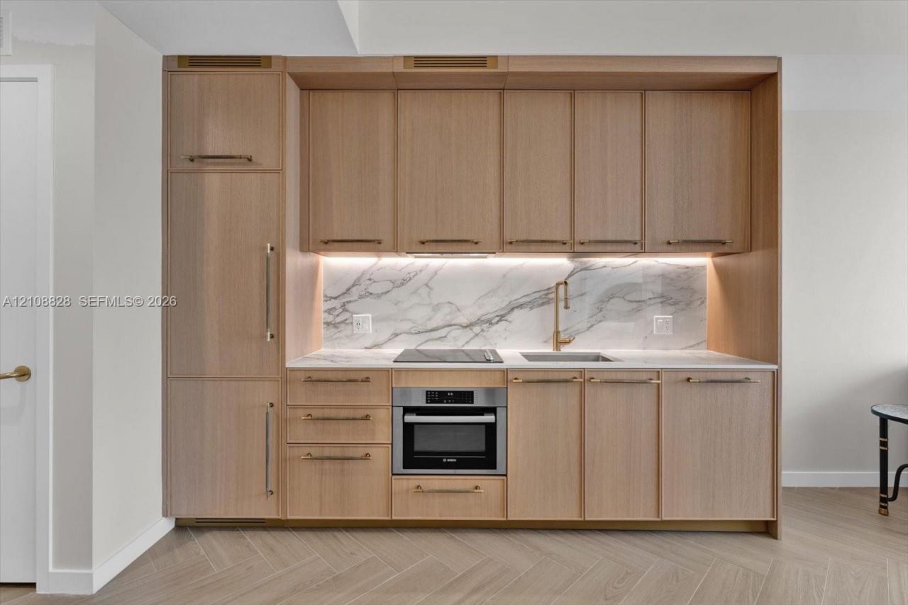 2700 NW 2nd Street, Unit 720, Miami, FL 33127 Photo