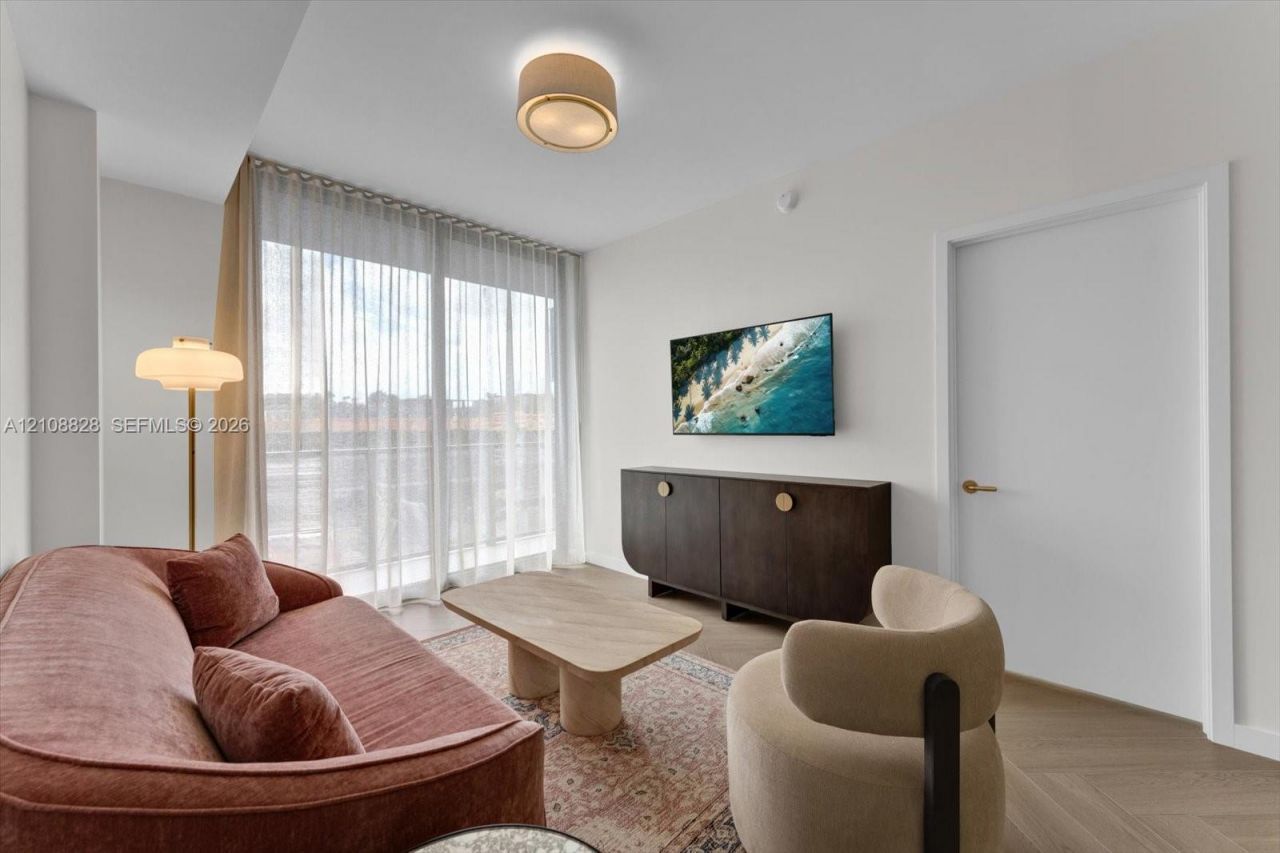 2700 NW 2nd Street, Unit 720, Miami, FL 33127 Photo