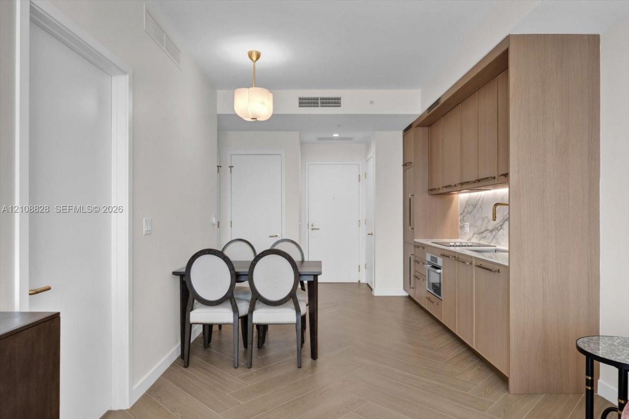 2700 NW 2nd Street, Unit 720, Miami, FL 33127 Photo