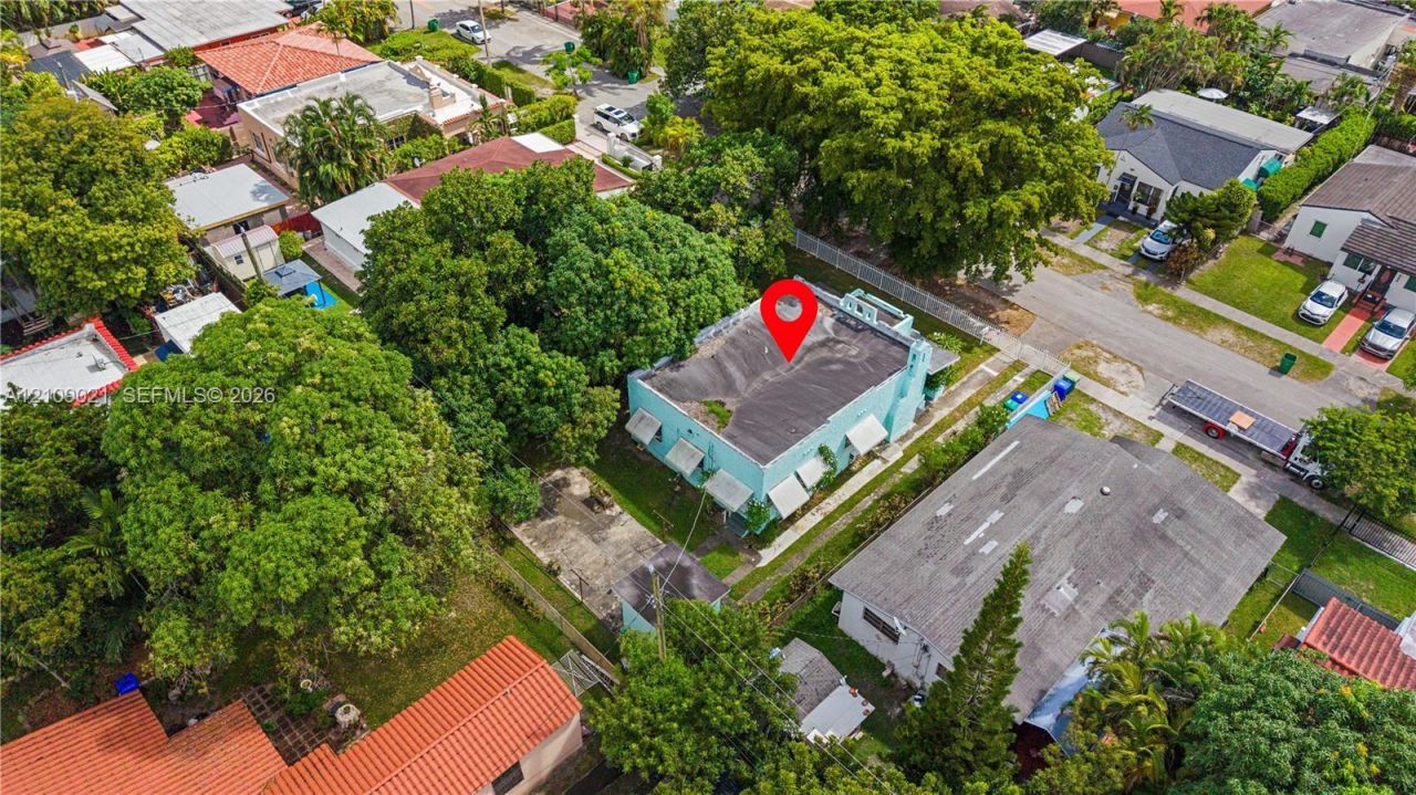 4761 SW 5th St , Miami, FL 33134 Photo