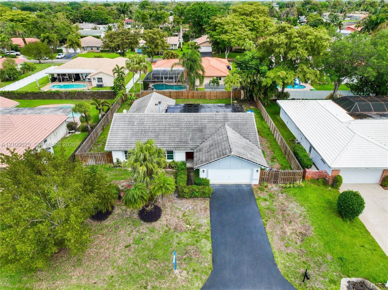 251 NW 92nd Ave , Coral Springs, FL 33071 Photo