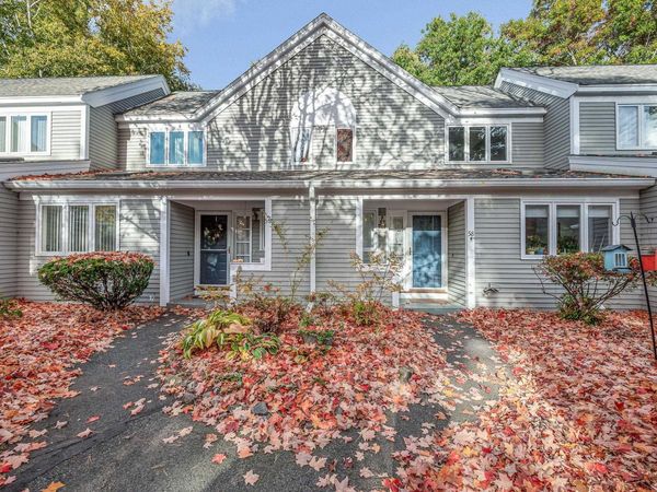 58 Laurel Court, Unit 299, Nashua, NH 03062