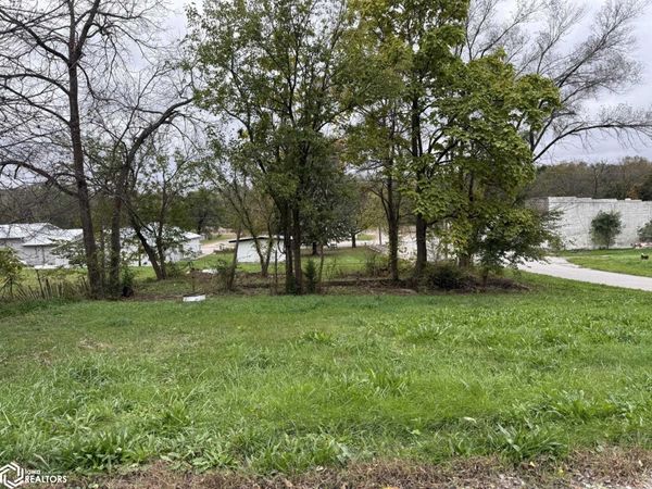 00 Vine Street, Woodburn, IA 50227