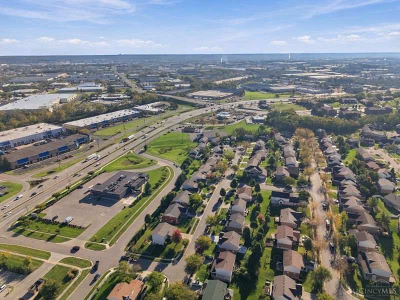 7566 Tollgate Court, Fairfield, OH 45014 Photo 4