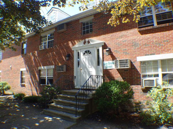 1 Green Street, Dover, NH 03820