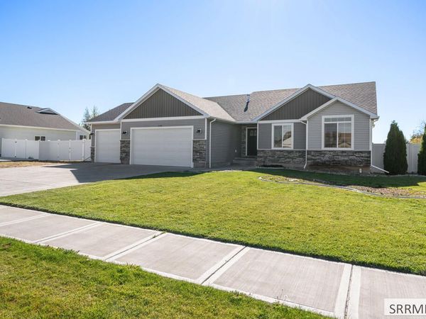 5138 E Brylee Way, IONA, ID 83427